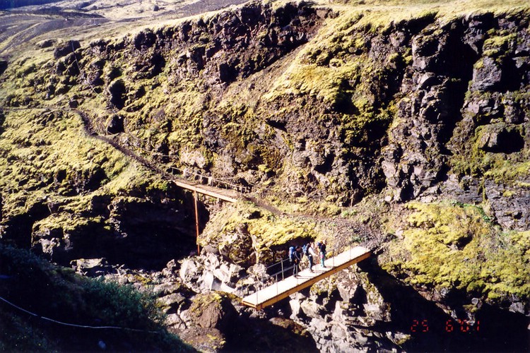 682-PasarelaSobreRio_5.jpg
