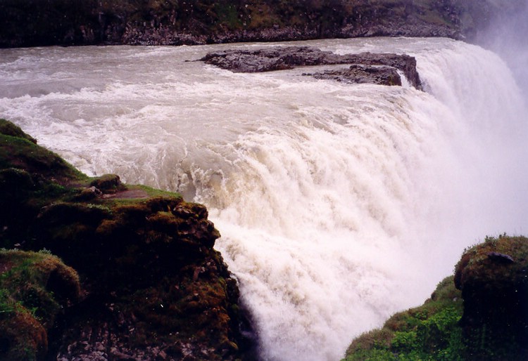 951-Gulfoss_02.jpg