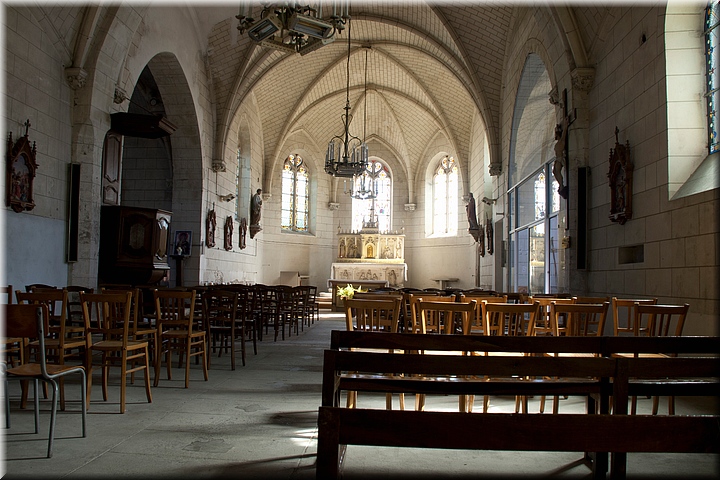 02010 Muides-sur-Loire - Iglesia.JPG