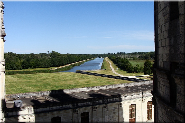 03400 Chambord - Canales del Castillo.JPG