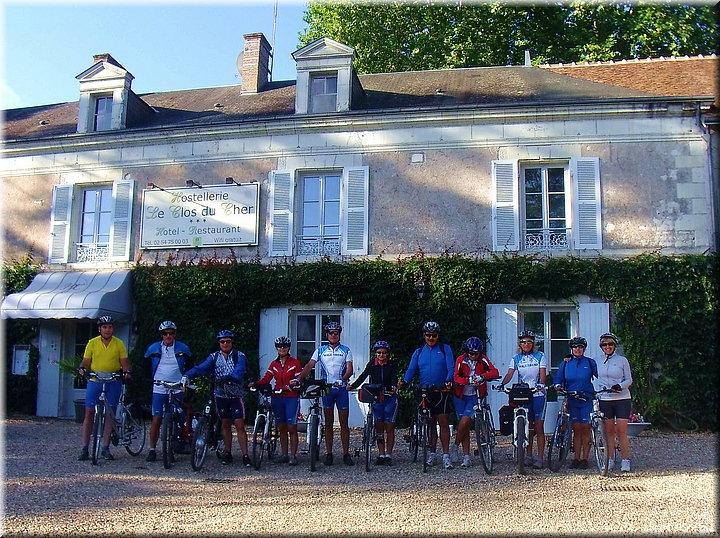 07931  Hotel Le-Clos-du-Cher.JPG