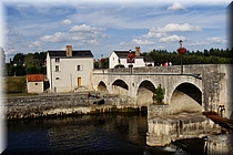 06500 Puente sobre el rio Cher.JPG