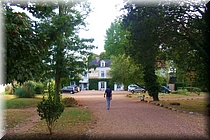 07920 Jardin - Hotel Le-Clos-du-Cher.JPG