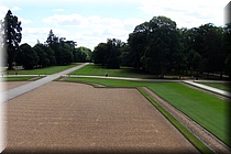 148100 Cht Cheverny - Jardines.JPG