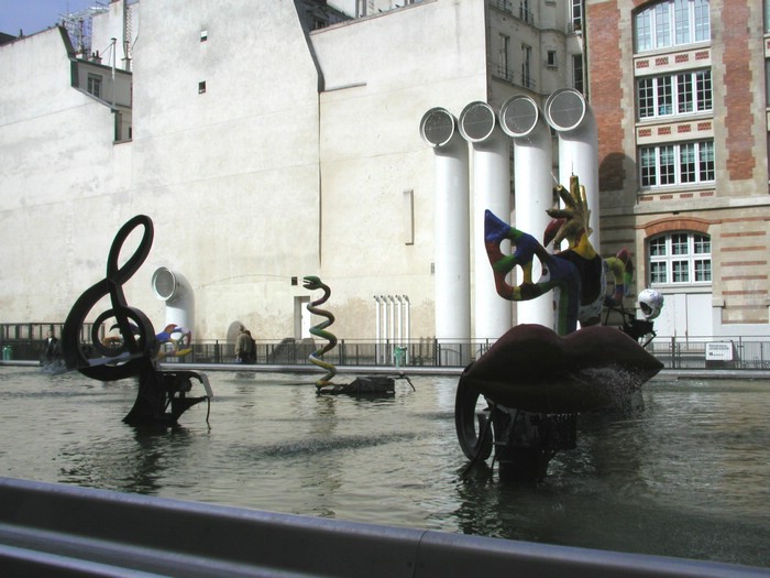 Paris Antonio 2 002.jpg