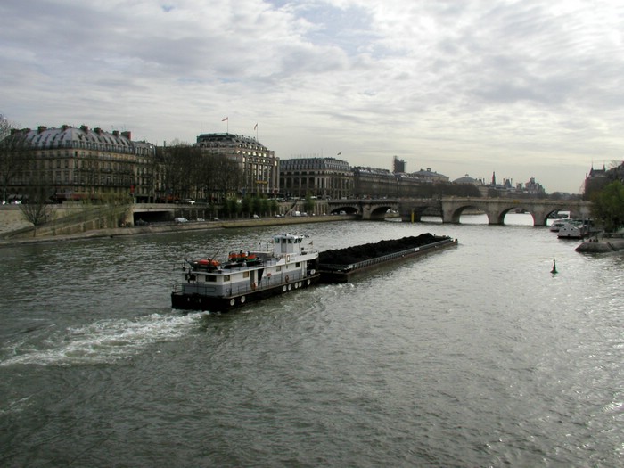 Paris Antonio 2 022-b.jpg