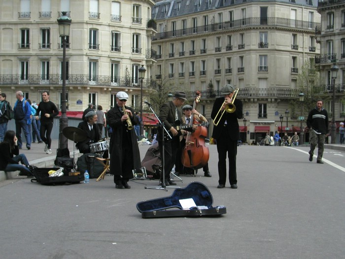 Paris Marzo 2005 Antonio 004.jpg