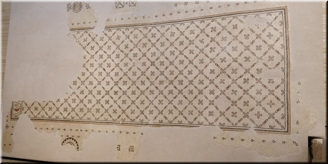 1-17-Mosaicos de Diakonikon.jpg