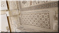 1-10--Mosaicos en la Basílica de Moises.jpg