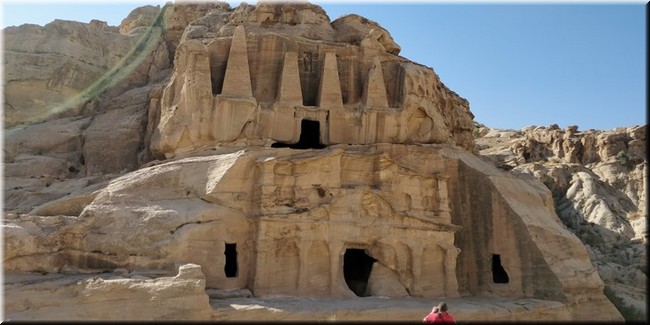 3-05-Petra.jpg