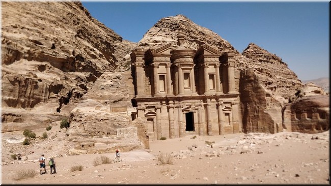 3-60-Petra-El Deir - 'Monasterio'.jpg