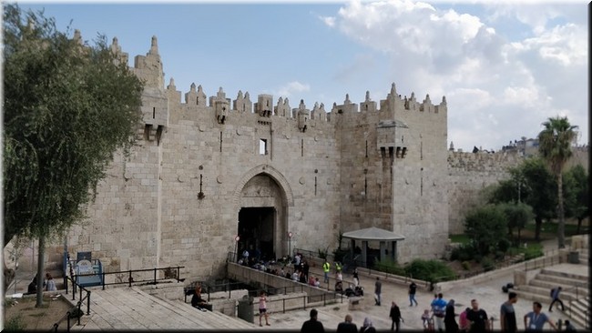 5-54-Jerusalen -puerta de Damasco.jpg