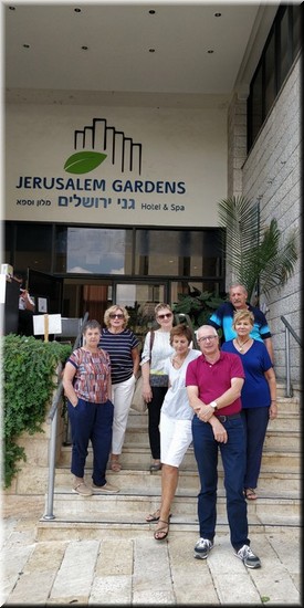 5-69-Jerusalen Gardens.jpg