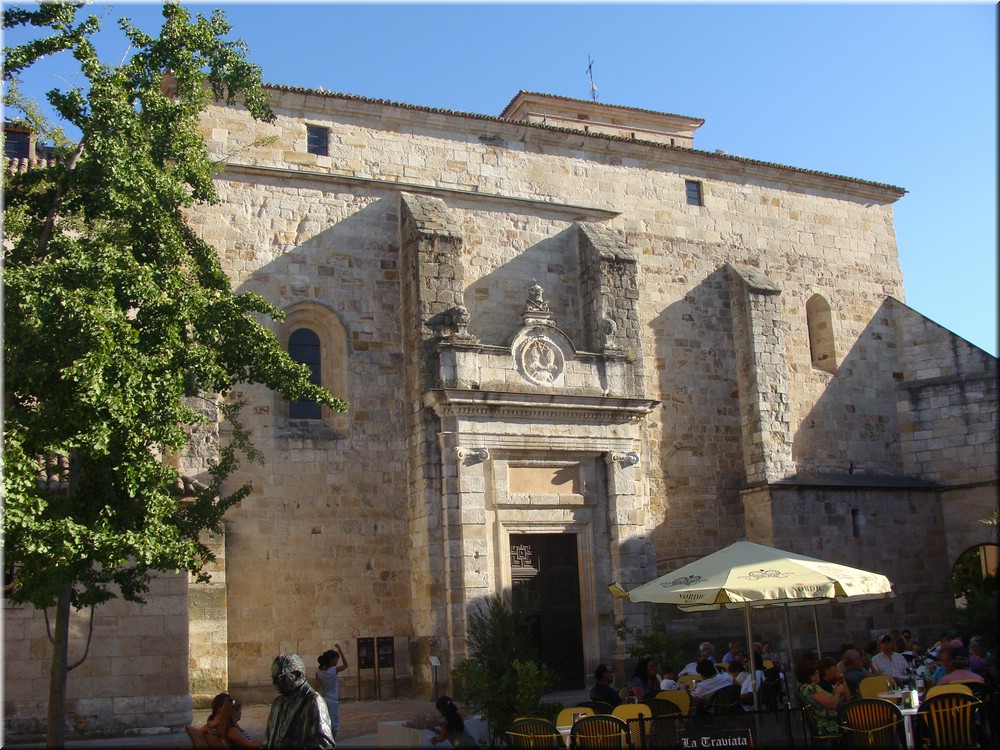 01200-Zamora-DSC02167.JPG