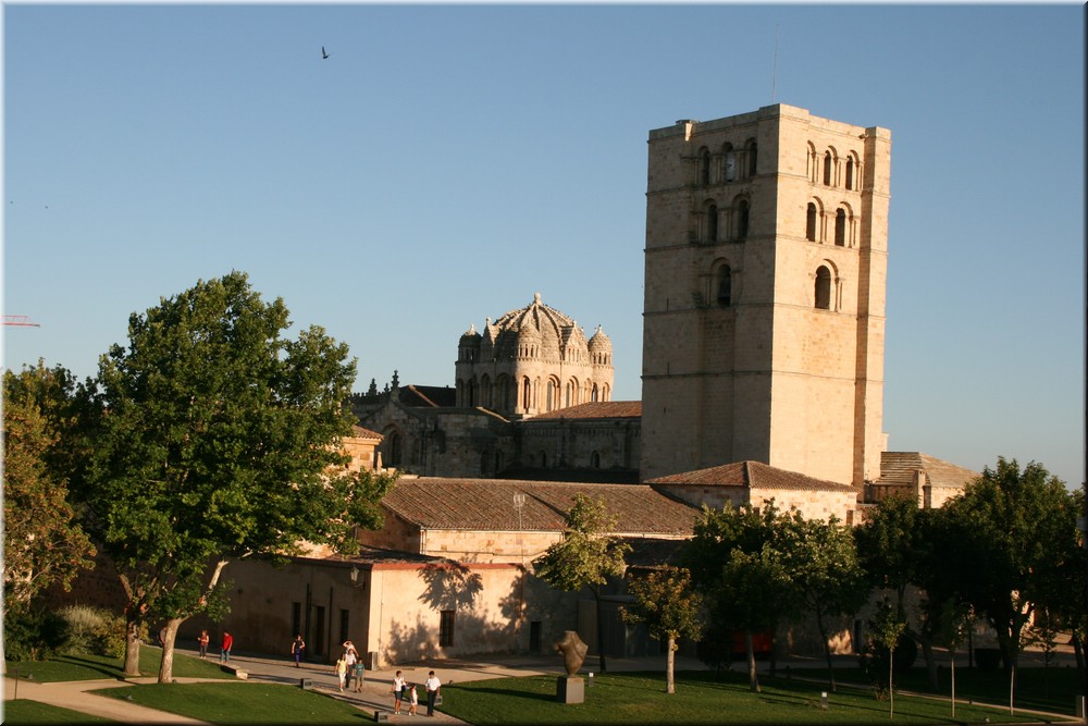 01303-Zamora-Catedral-IMG_4512.JPG