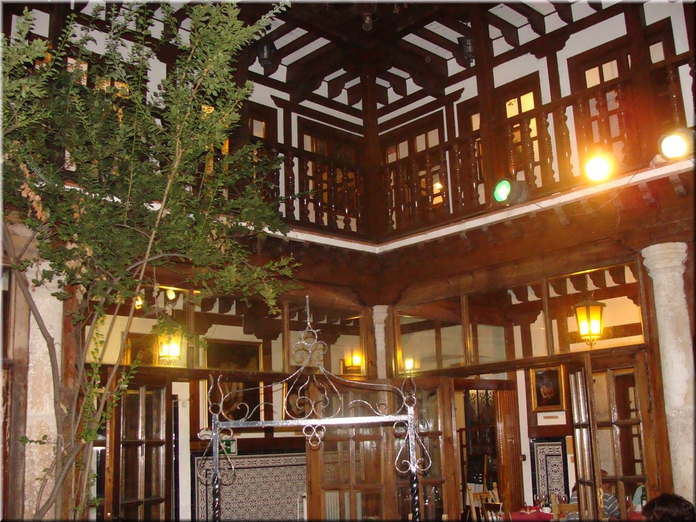 02700-Interior de la Hosteria Real de Zamora-DSC02207.JPG