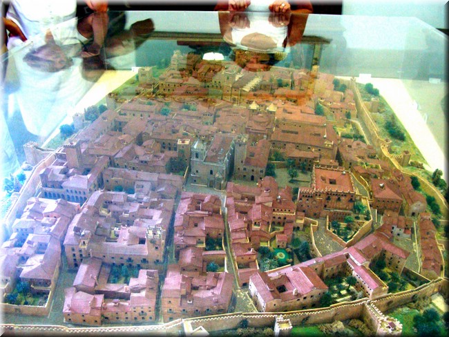 082-Caceres-Maqueta-DSC01109.jpg