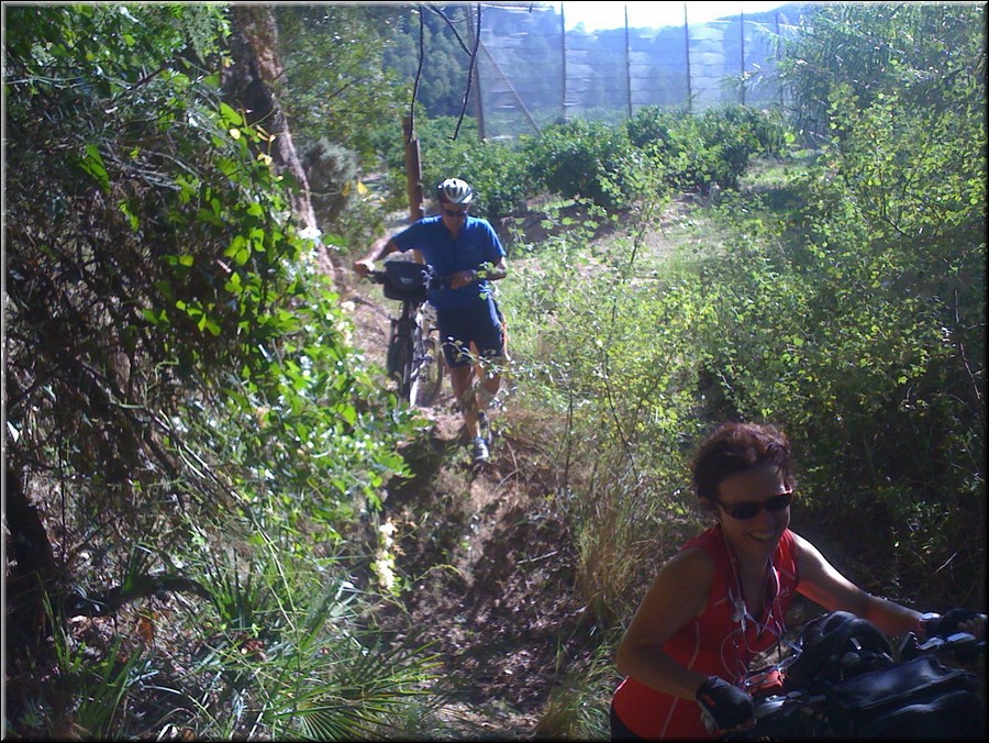 0184-Camino no ciclable a 9 Km de BenifalletIMG_0418.jpg