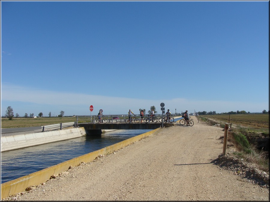 0260-Canal a la derecha del Ebro-DSC01351.JPG