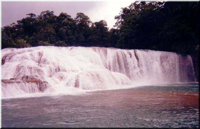 Z17-CascadaAzul.jpg