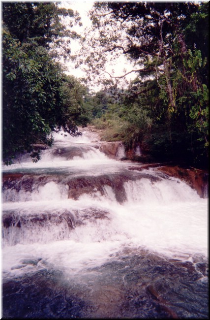 Z19-CascadaAzul.jpg