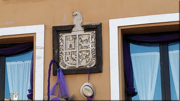 07 Brihuega - Plaza Mayor.jpg