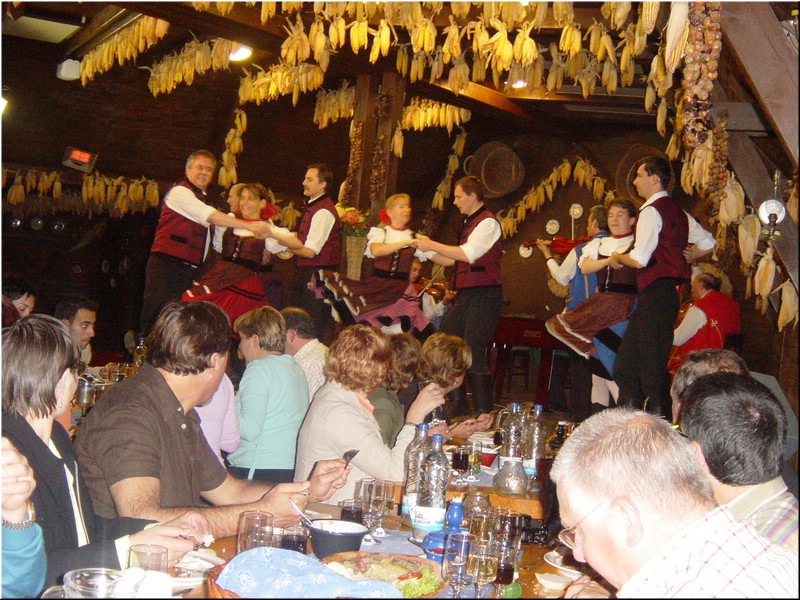 1040-Diego-B-P-V-Budapest-Cena-Folklorica.jpg