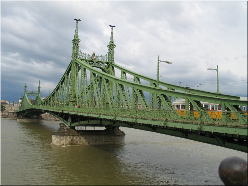 2181-Pedro-B-P-V-Budapest-Puente-Libertad.JPG