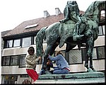 0450-Diego-B-P-V-Budapest-Estatua-3.jpg