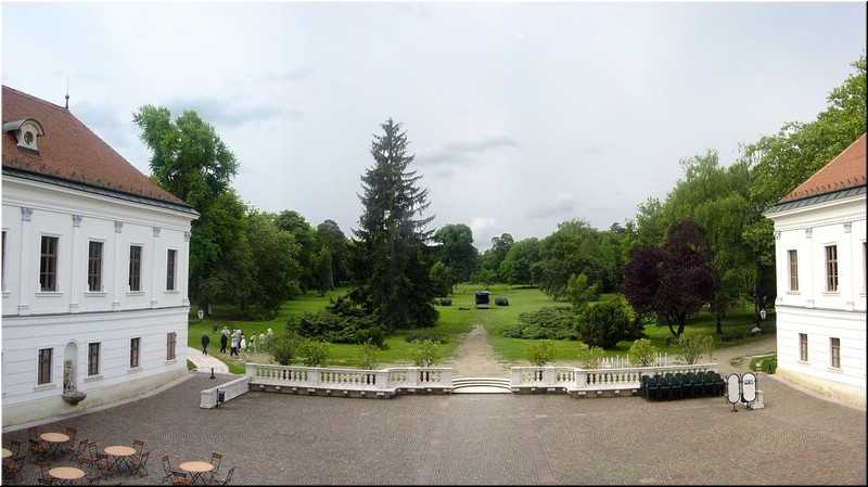2270-B-P-V-Diego-Godollo-Jardin-Posterior.jpg