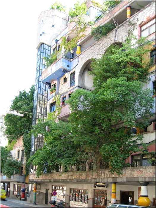 2825-Rosa-B-P-V-Viena-Hundertwasser-Haus copia.jpg