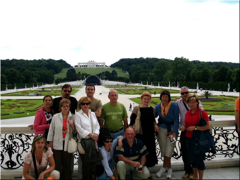 2846-Pedro-B-P-V-Viena-Schonbrunn.JPG