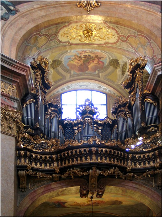 4143-Pedro-B-P-V-Viena-Iglesia-San-Pedro-Organo.jpg