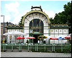 2948-Rosa-B-P-V-Viena-Otto-Wagner-Metro-Karlplatz.jpg