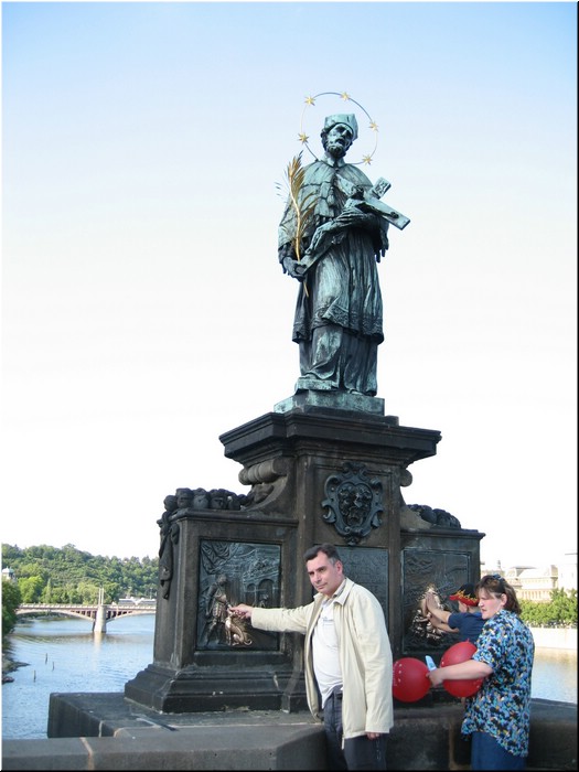 3459-Rosa-B-P-V-Praga-S-J-Nepomuceno-.jpg