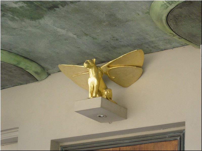 4250-Diego-B-P-V-Praga-Detalle-puerta-Presidencia.jpg